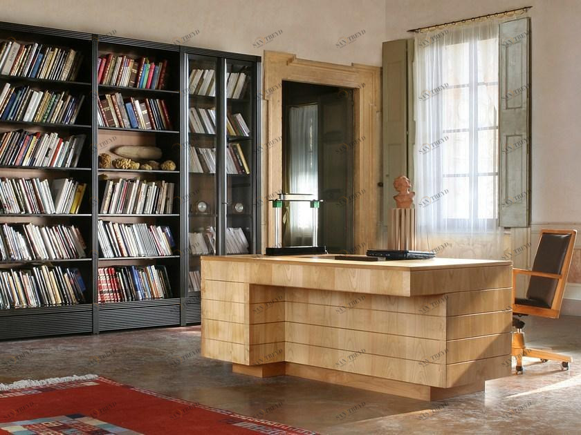 Morelato Письменный стол из вишневого дерева с ящиками  Art. 5078 