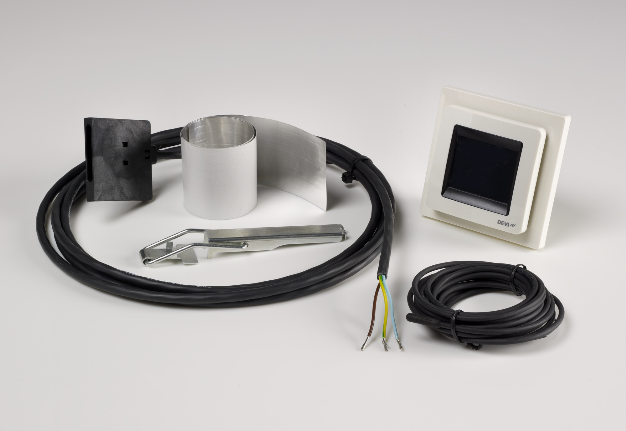 Danfoss DEVIdry™ — нагревательные маты под ламинат/дерево DEVIdry 100 нагревательный мат 2 м2 89300022  - Вид №5