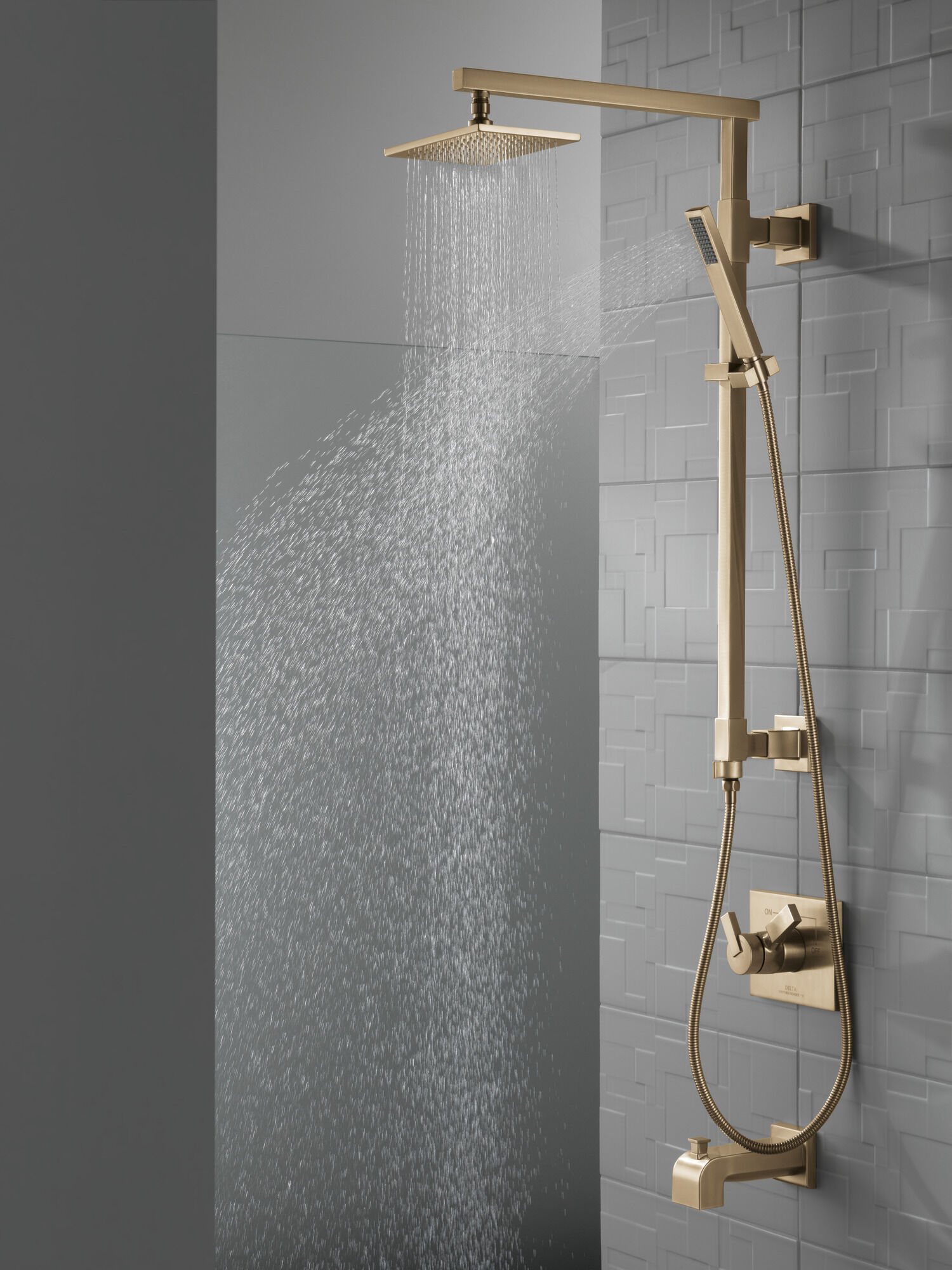 RP62954CZ Ручной душ - Прямоугольный - Римская ванна Delta Faucet Vero Шампанское бронза - Вид №3