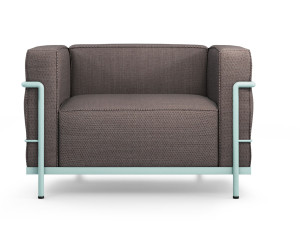 Кресло с подлокотниками