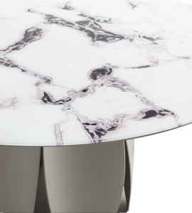 Стол с закаленным стеклом и металлическим основанием