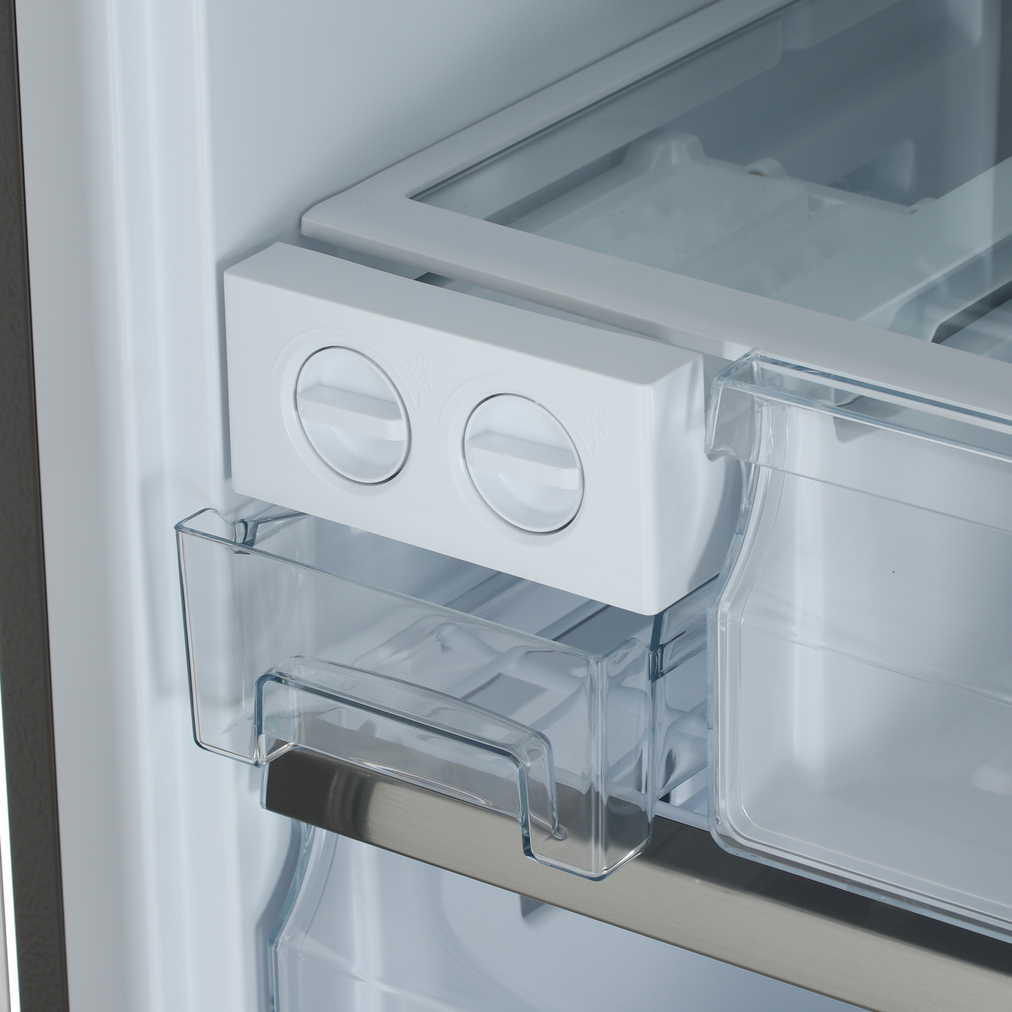 5413953 Морозильный шкаф  DEXP F4-26AHE серебристый STDN-0087424 - Вид №10