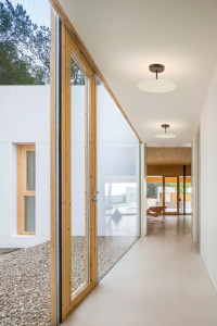 Металлический светодиодный потолочный светильник