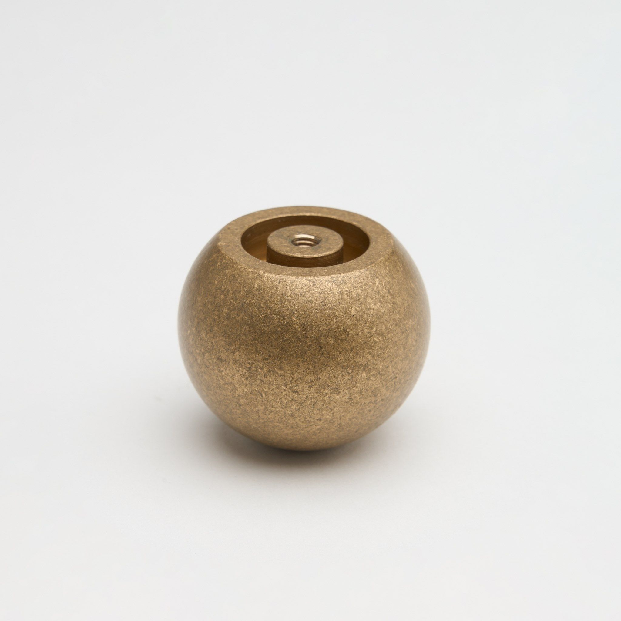 Латунная ручка Lo & Co Interiors Сфера ARCH-00064822 - Вид №11