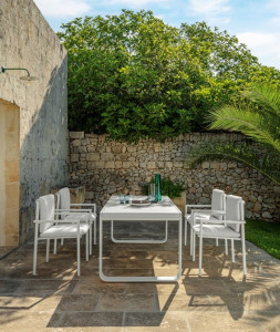 Тканевый стул