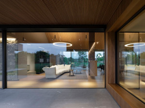 Фиксированное деревянно-алюминиевое остекление