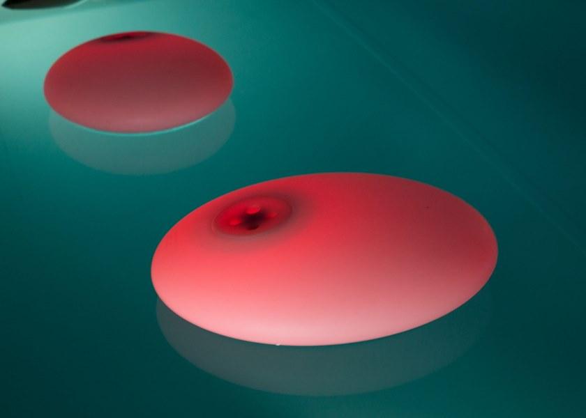 Martinelli Luce Напольный или плавающий полиэтиленовый светильник Gloulglou pol 822 - Вид №4