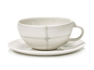 Фарфоровая кофейная чашка с блюдцем