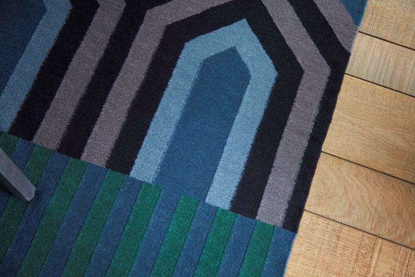 GAN Прямоугольный шерстяной коврик с геометрическими мотивами Ndebele sun-id-1438024 - Вид №6