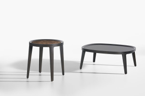 Высокий круглый журнальный столик из ясеня с мраморной столешницей