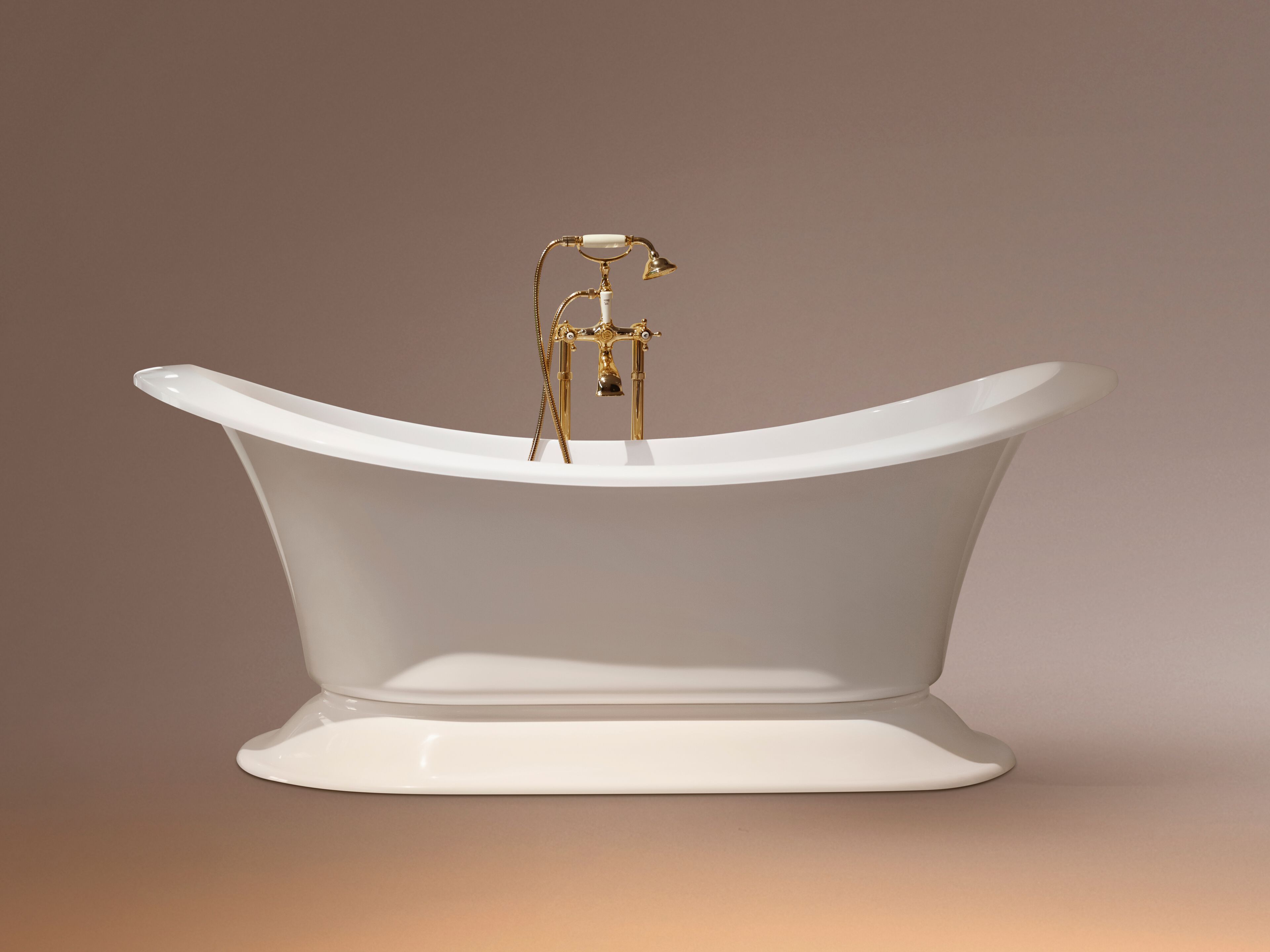 Овальная ванна в центре комнаты Gruppo Treesse мебель для ванной комнаты-отдельно стоящие ванны ARCH-00079402 - Вид №3