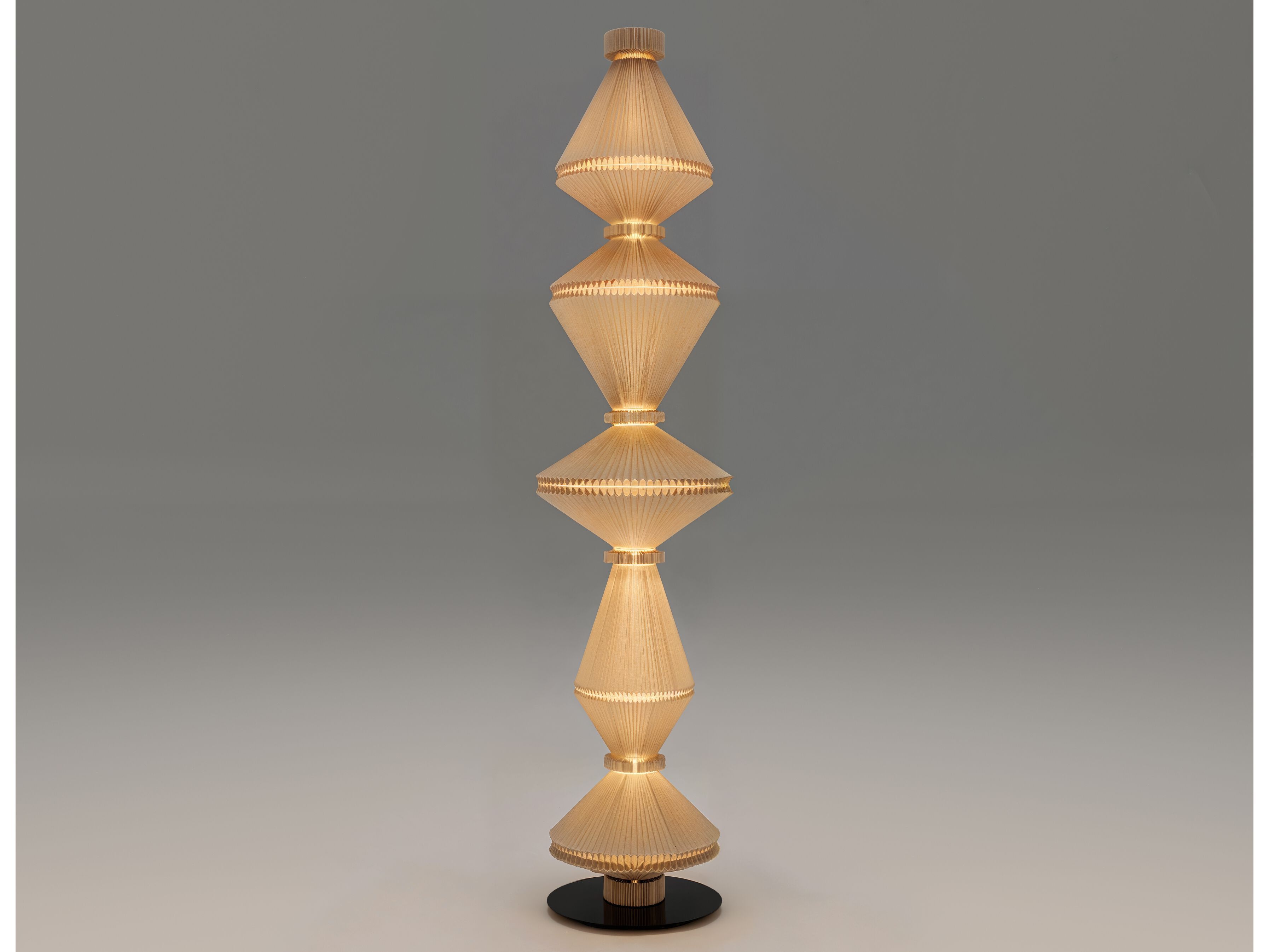 Ткань светодиодный торшер PARACHILNA Oïphorique ARCH-00120444