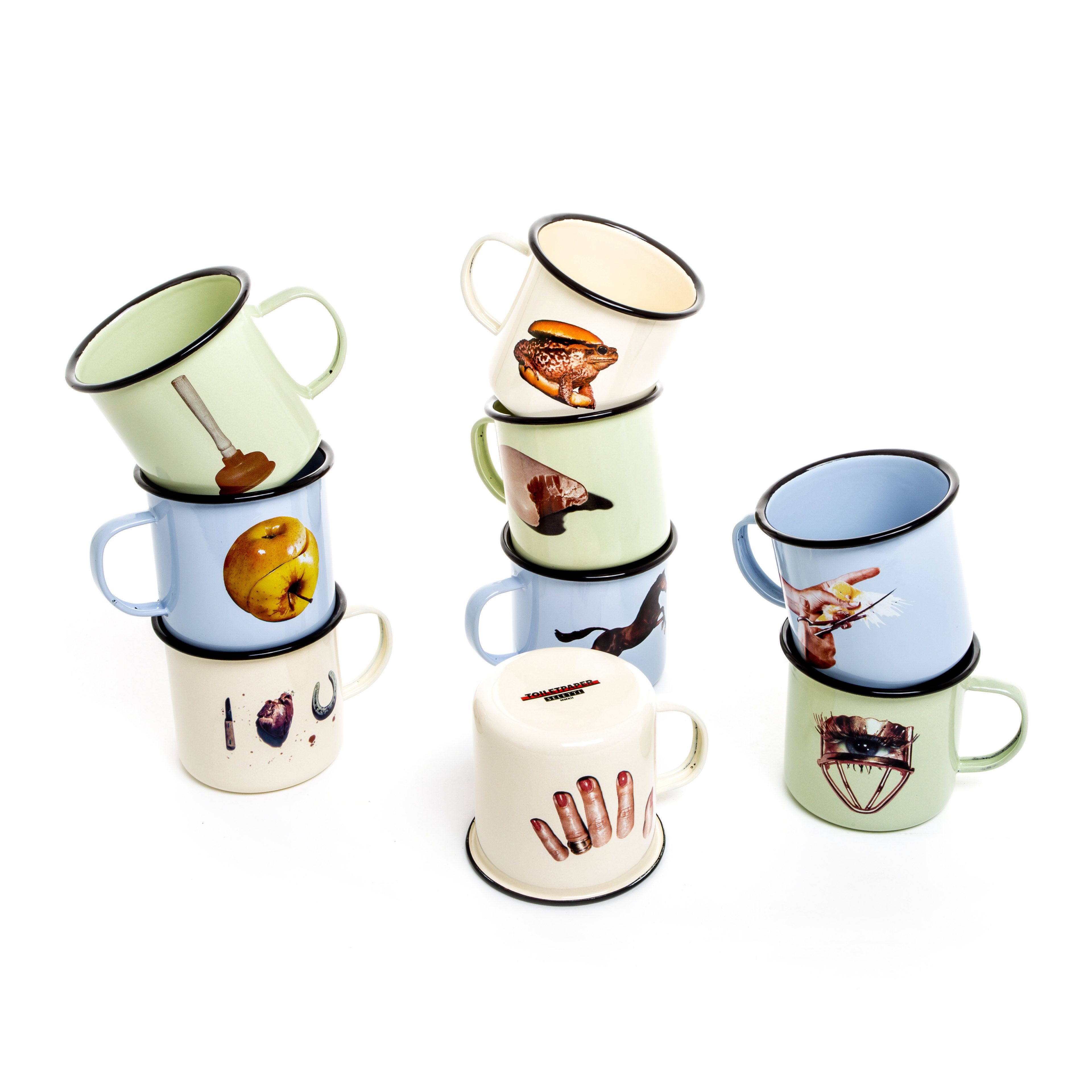 Эмалированная металлическая кружка Seletti Seletti wears Toiletpaper ARCH-00104974 - Вид №3