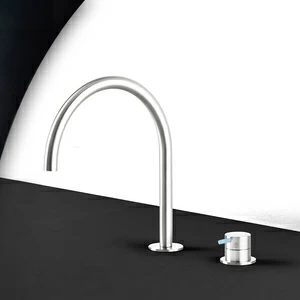 Смеситель для раковины глянцевая сталь с голубой ручкой Toki Radomonte TKI32LCIL27