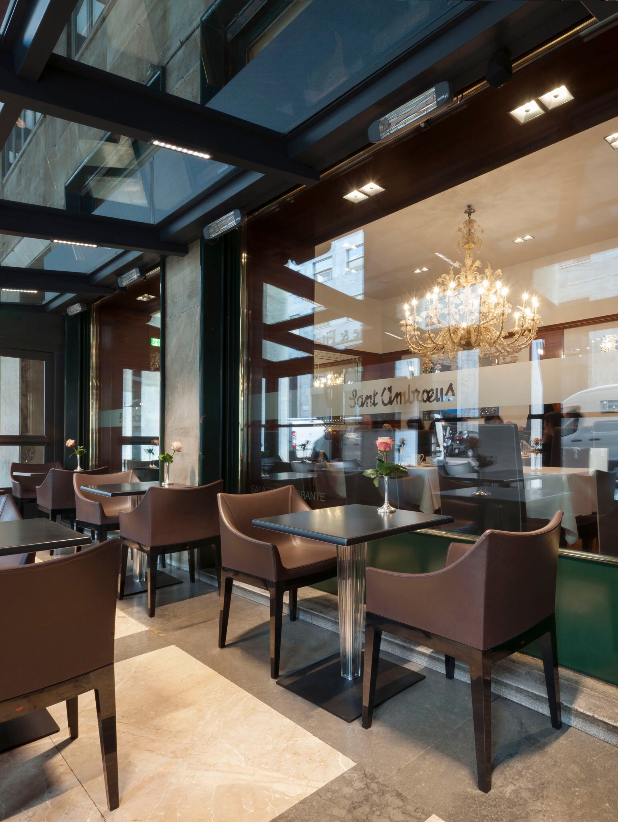 Полиуретановый стул с подлокотниками Kartell MADAME ARCH-00013781 - Вид №2