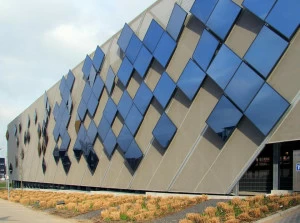 PILKINGTON ITALIA Панельное остекление непрозрачных участков зданий