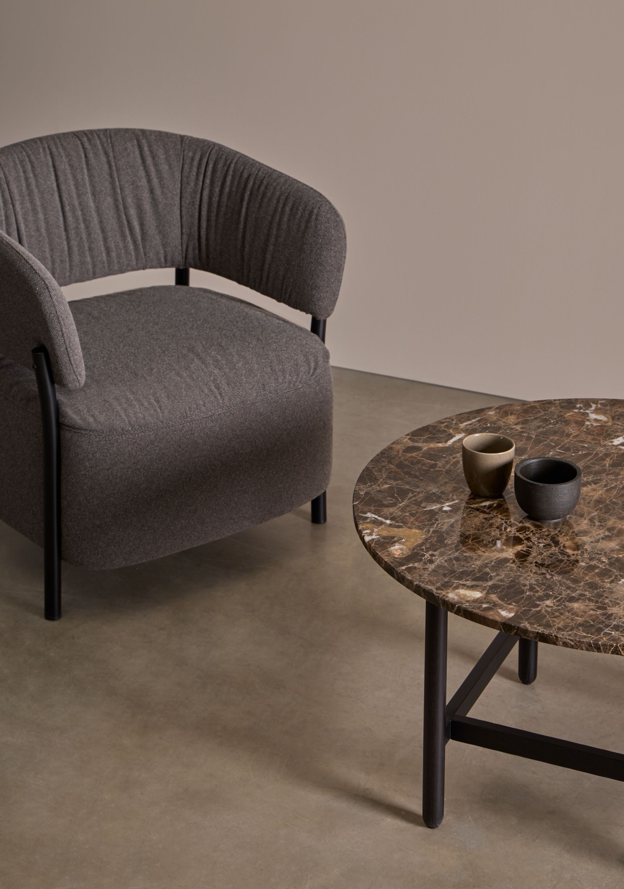 Круглый мраморный журнальный столик Blasco&Vila Rem ARCH-00147979 - Вид №2