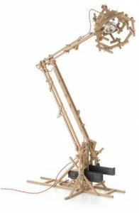 moooi Настольная лампа из дерева, регулируемая по высоте, с гибким кронштейном Brave new world