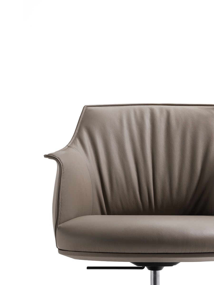 Кожаный офисный стул с низкой спинкой Poltrona Frau офис-офисные кресла ARCH-00042345 - Вид №3