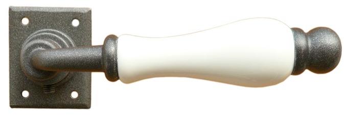 Galbusera Ручка из железа и фарфора на розетке с розеткой Amsterdam 5-20+d13 / 5-20+d9 - Вид №1