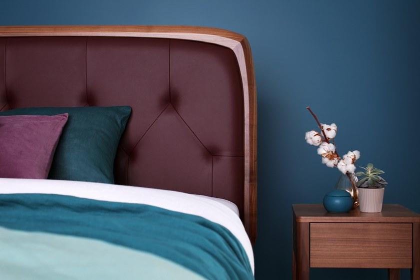 Heavens Двуспальная кровать из орехового дерева с обитым кожей изголовьем Petra sun-id-1446424 - Вид №5