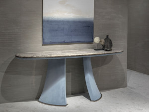 Овальная консоль из натурального камня