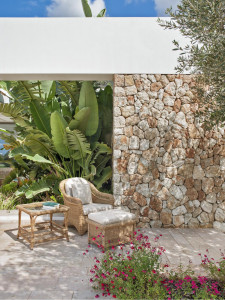 106766 Приставной столик 62 x 62 см Point Arena