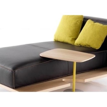 004126 Кушетка KOO International Mus Santreyd 