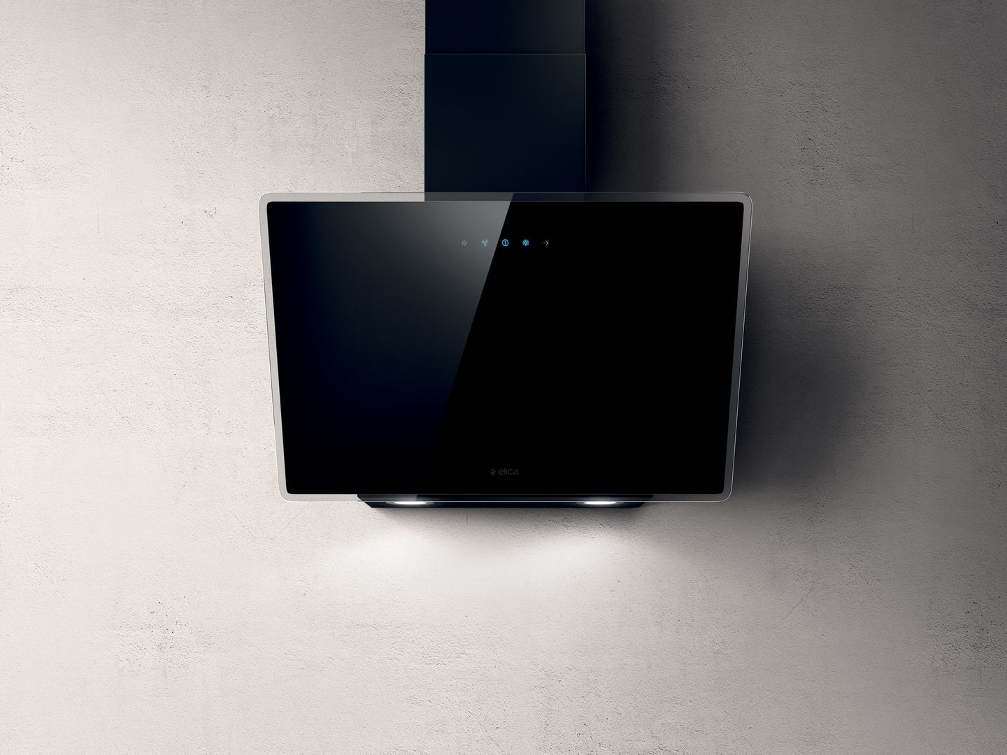 SHIRE BK/A/60 NO PLUG-PRF0143990A Вытяжки / наклонная, 60см, 1200 м3, сенсорное управление, черное стекло Elica 