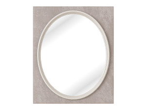 Настенное зеркало в рамке