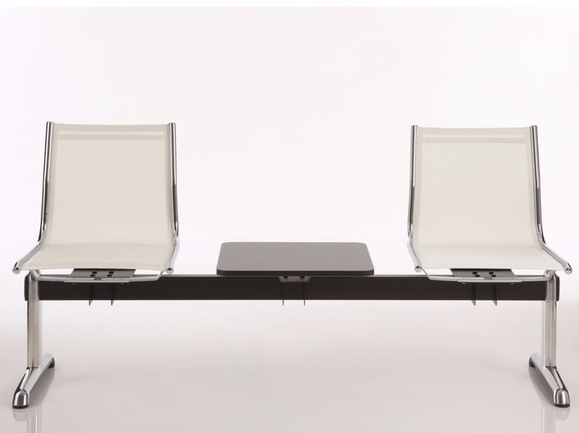 Сидя на полу бар Luxy ARCH-00107670