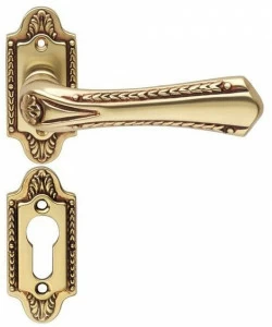 LINEA CALI' Ручка из хромированной латуни на розетке с замком Sissi