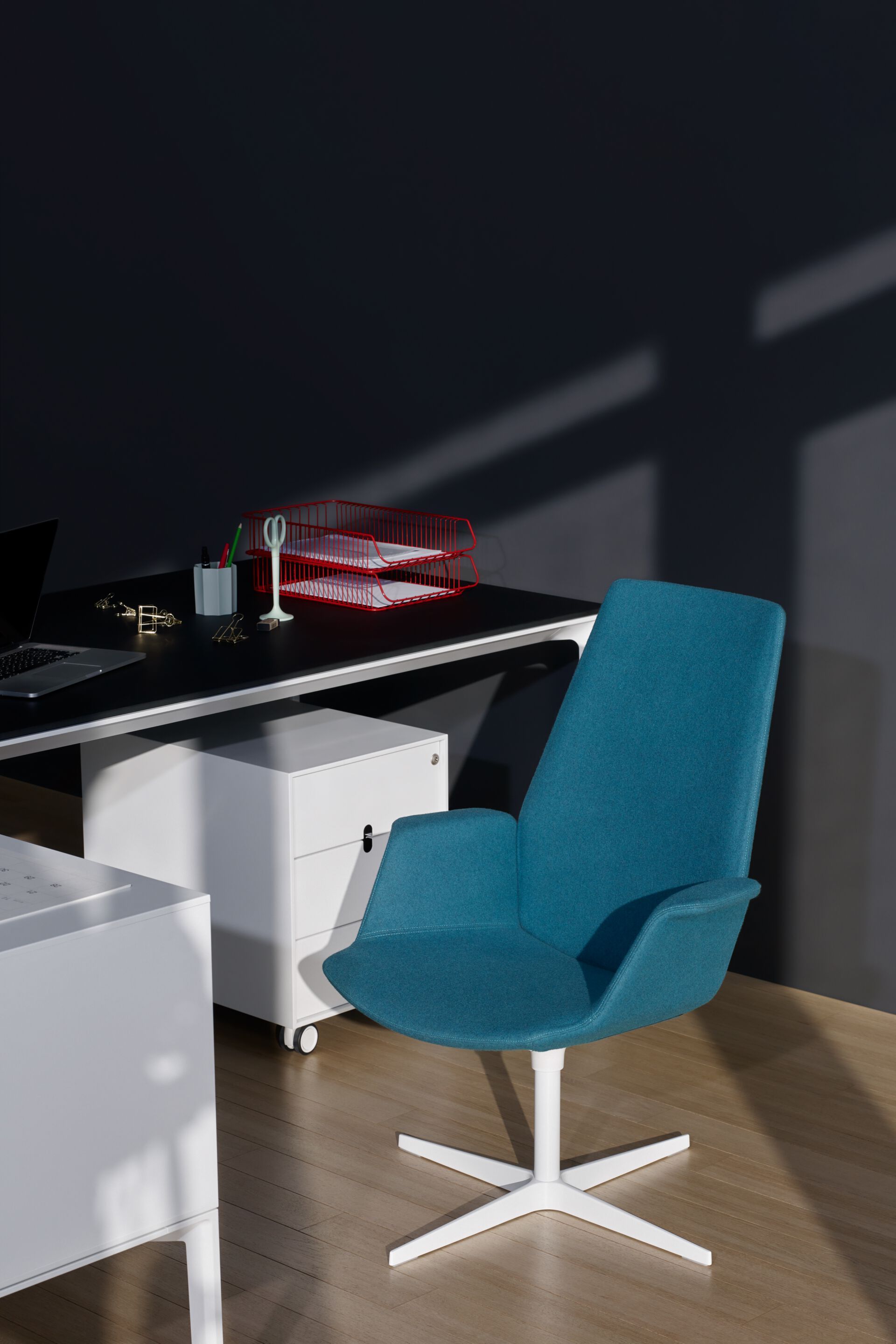 4 спицы подлокотник ткань операционный офис стул Lapalma один ARCH-00030729 - Вид №2