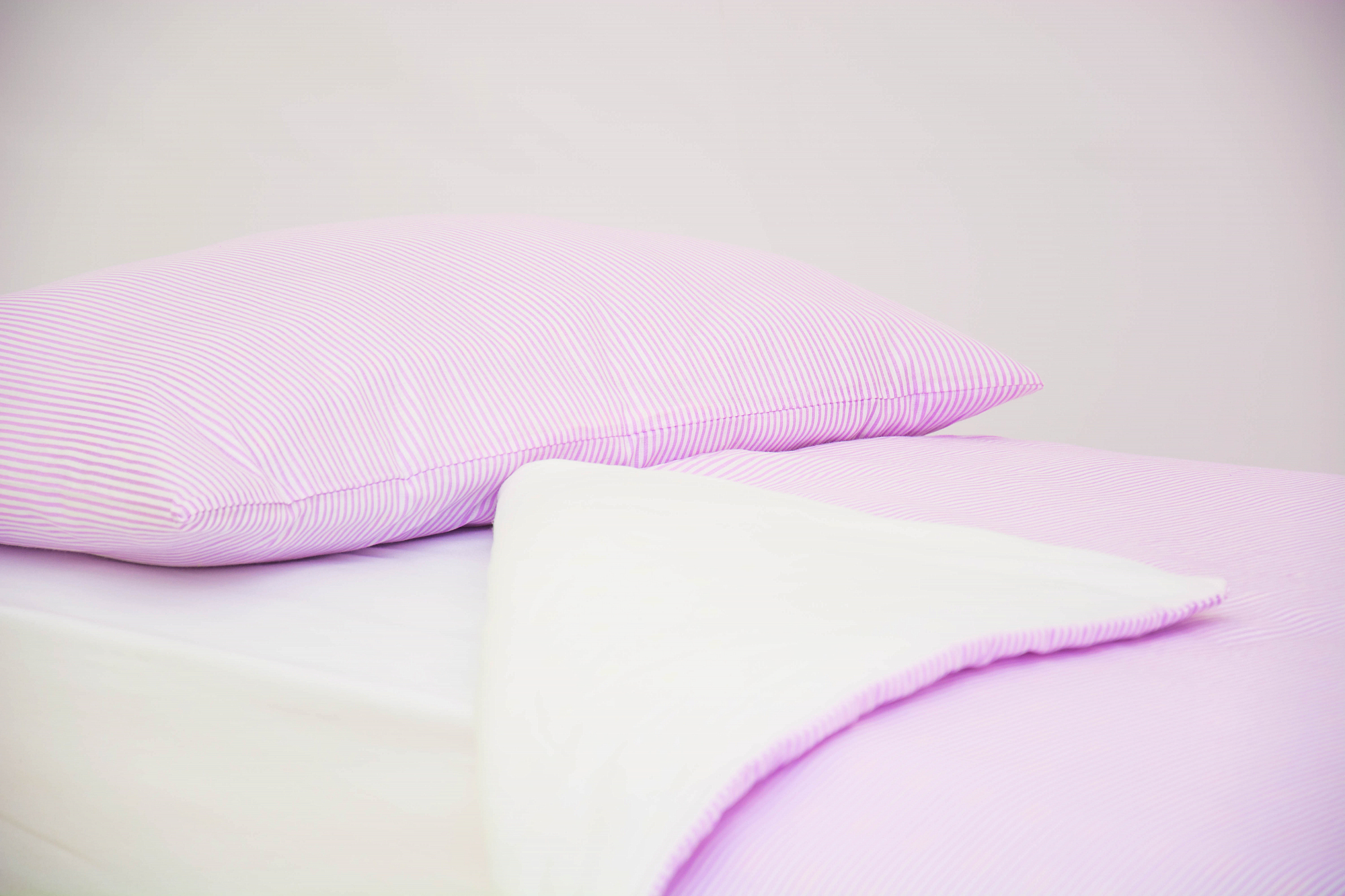 Детское постельное белье "Полоски" лаванда БЕЛЬМАРКО  327423 Розовый Santreyd  - Вид №2