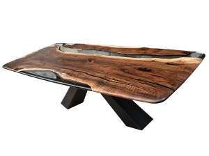 Прямоугольный стол из орехового дерева и смолы