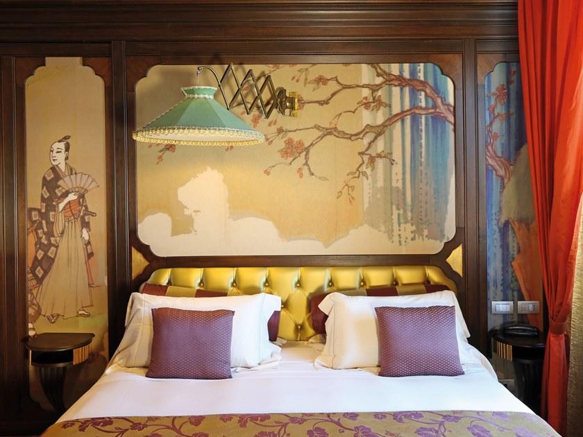 Arnaboldi Interiors Двуспальная кровать из экокожи с изголовьем капитоне sun-id-1418423 - Вид №1