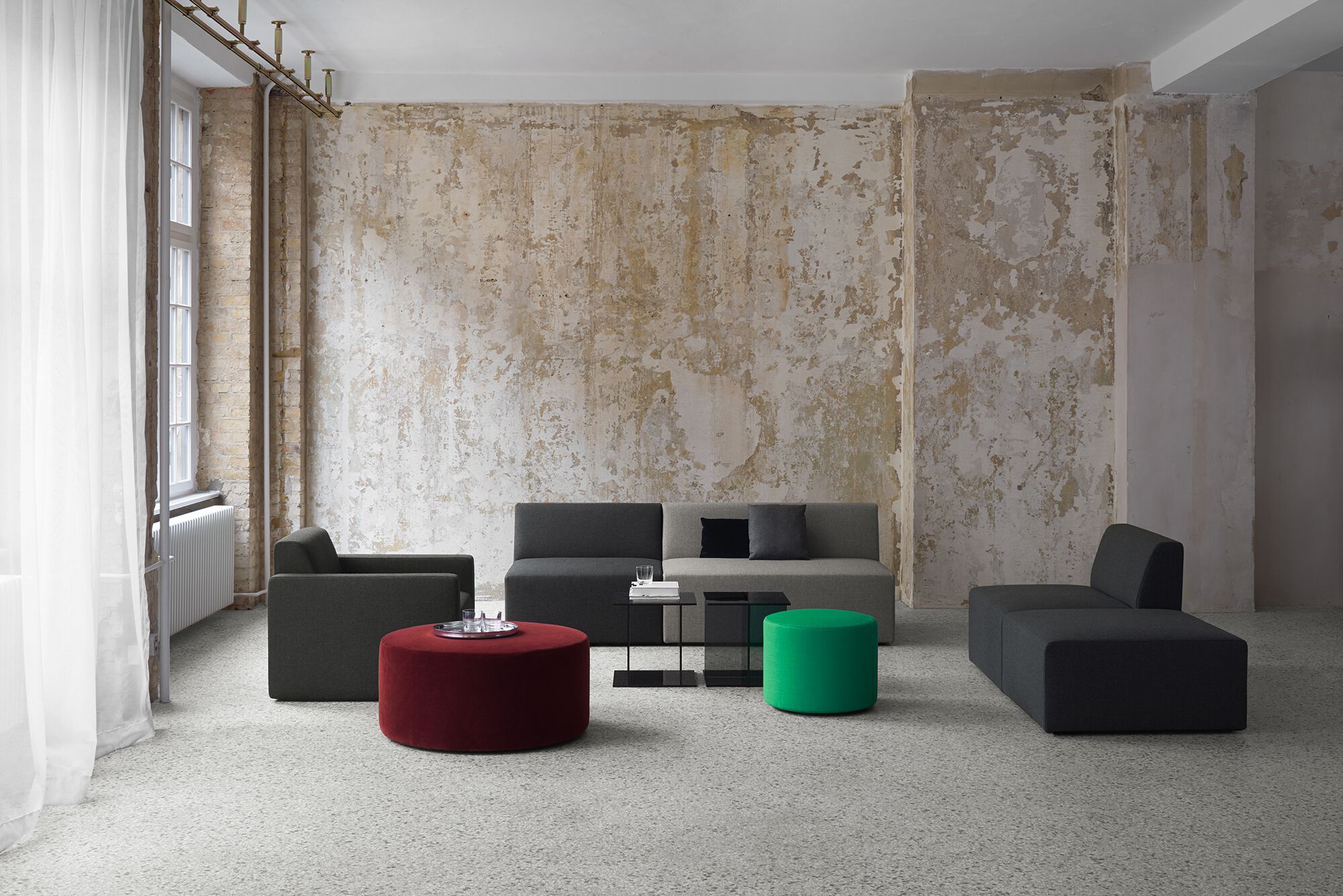 Стеклянный журнальный столик e15 VIER ARCH-00031165 - Вид №10