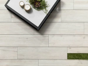 URBATEK Наружный пол из керамогранита с имитацией дерева Urbatek - grès porcellanato