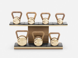 Набор гирь из нержавеющей стали и дерева