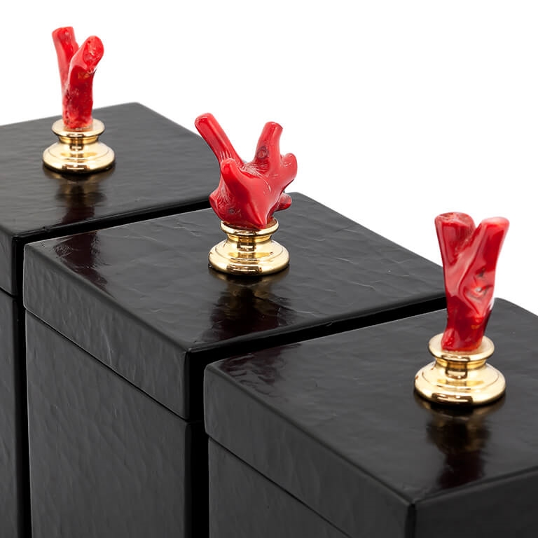 600558-BR ABHIKA КОРОБКА KRIZIA НАБОР 3 ШТ. BLACK/RED  - Вид №1