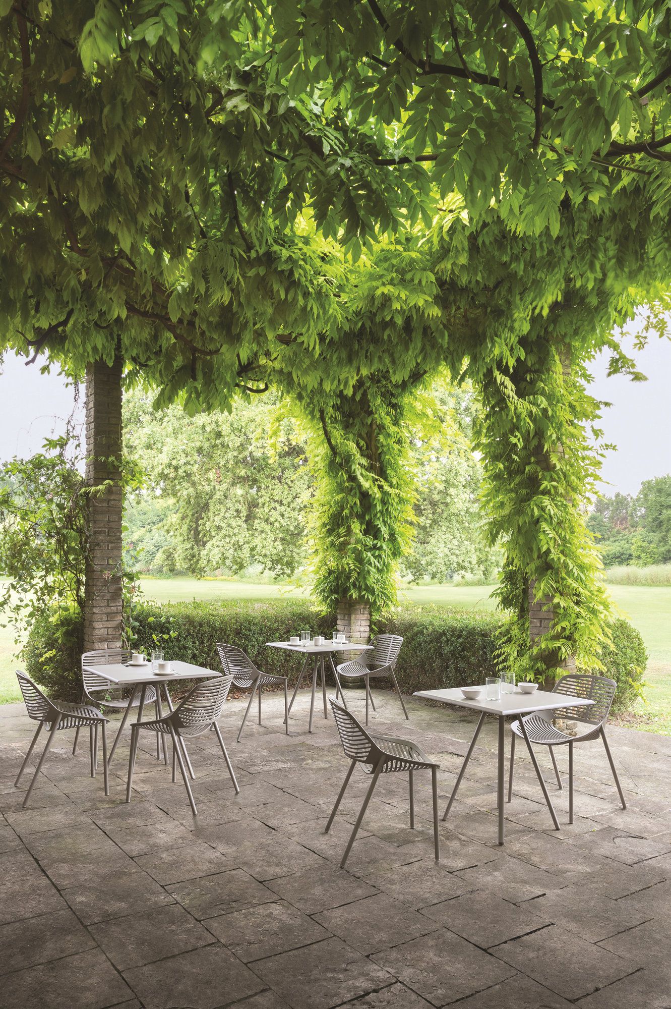 Алюминиевый стул FAST Niwa ARCH-00005941 - Вид №1