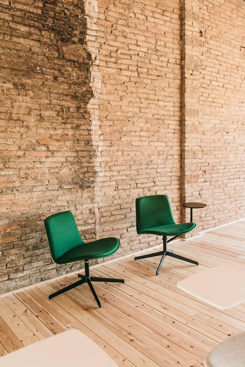 ENEA Кресло с обивкой из ткани с 4 спицами Lottus lounge sun-id-1429077 - Вид №2