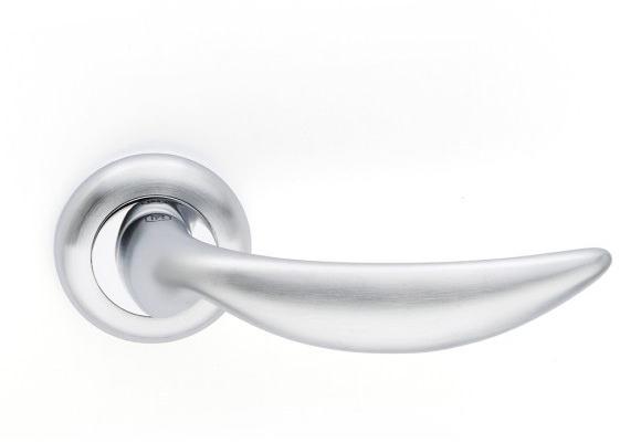 Pasini Ручка из латуни на розетке Katana 3481 - Вид №1