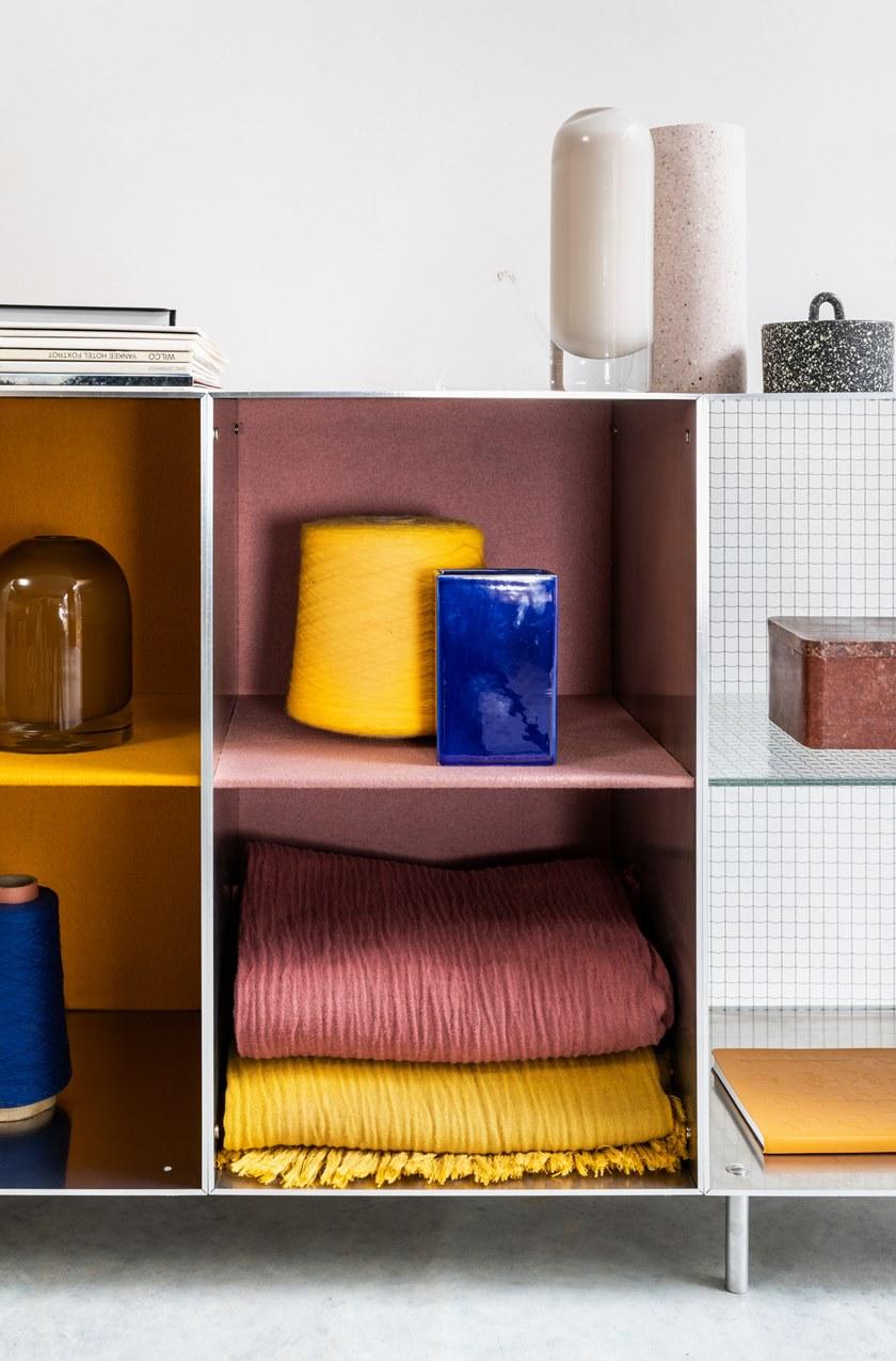 Atelier Belge Модульный открытый книжный шкаф из алюминия Totem sun-id-1478581 - Вид №9