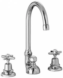 RUBINETTERIE STELLA Смеситель для раковины на 3 отверстия с регулируемым изливом Italica It00018