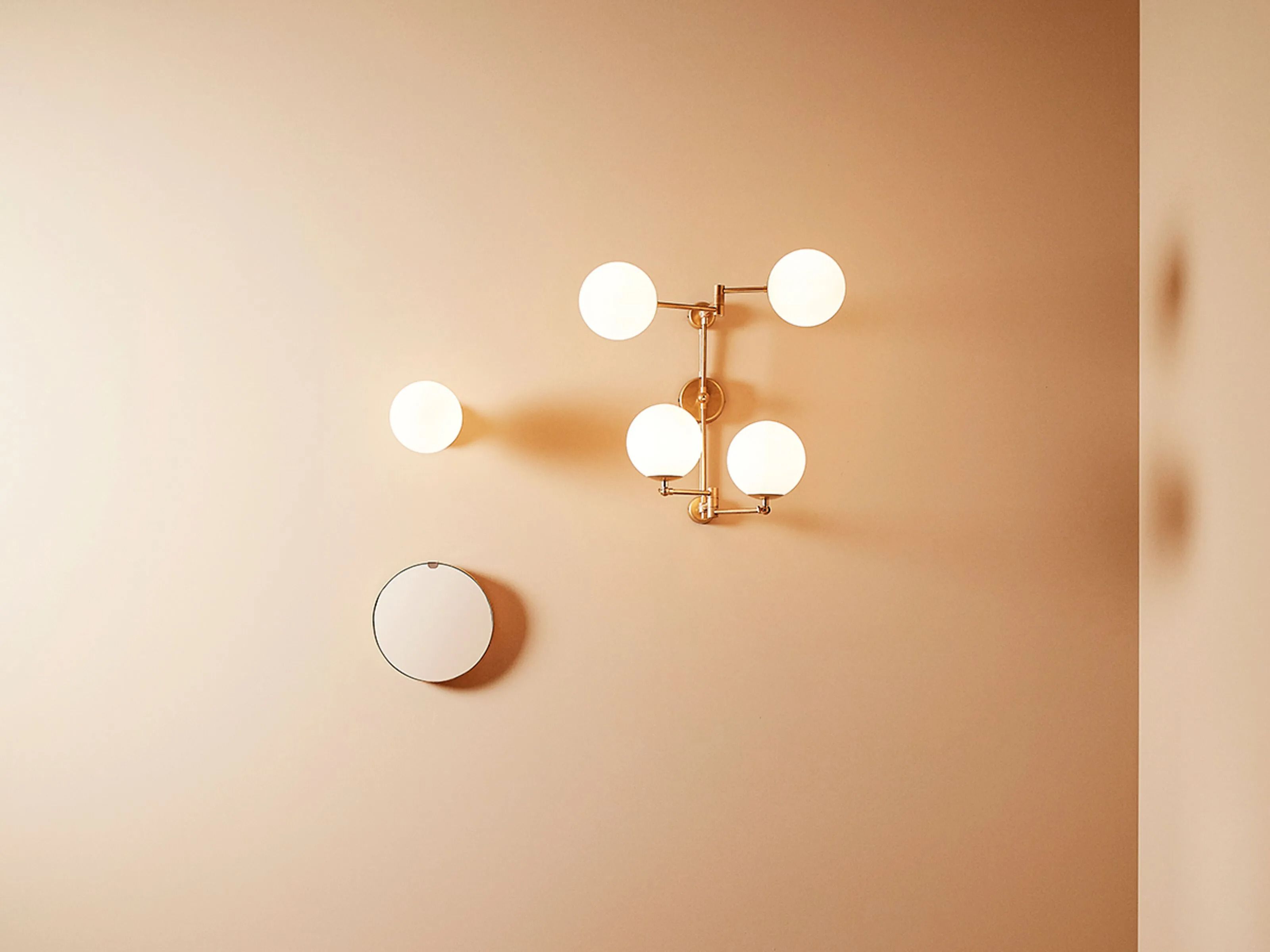 Латунный светодиодный настенный светильник Renzo Serafini сфера ARCH-00069835 - Вид №2