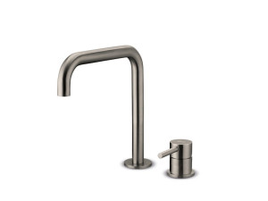 Смеситель для раковины с 2 отверстиями