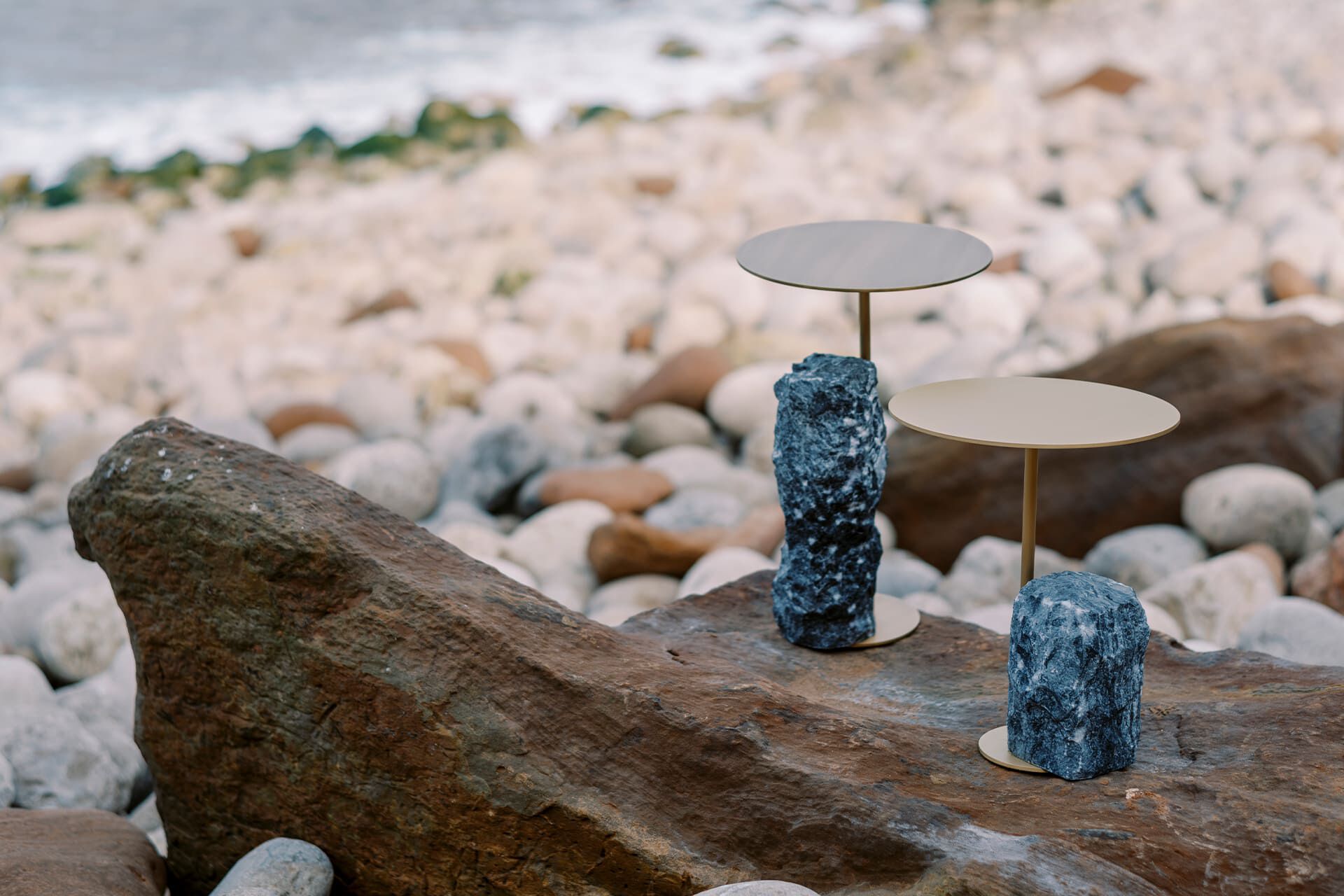 Круглый журнальный столик из латуни и мрамора Порторо Greenapple PICO ARCH-00132826 - Вид №3