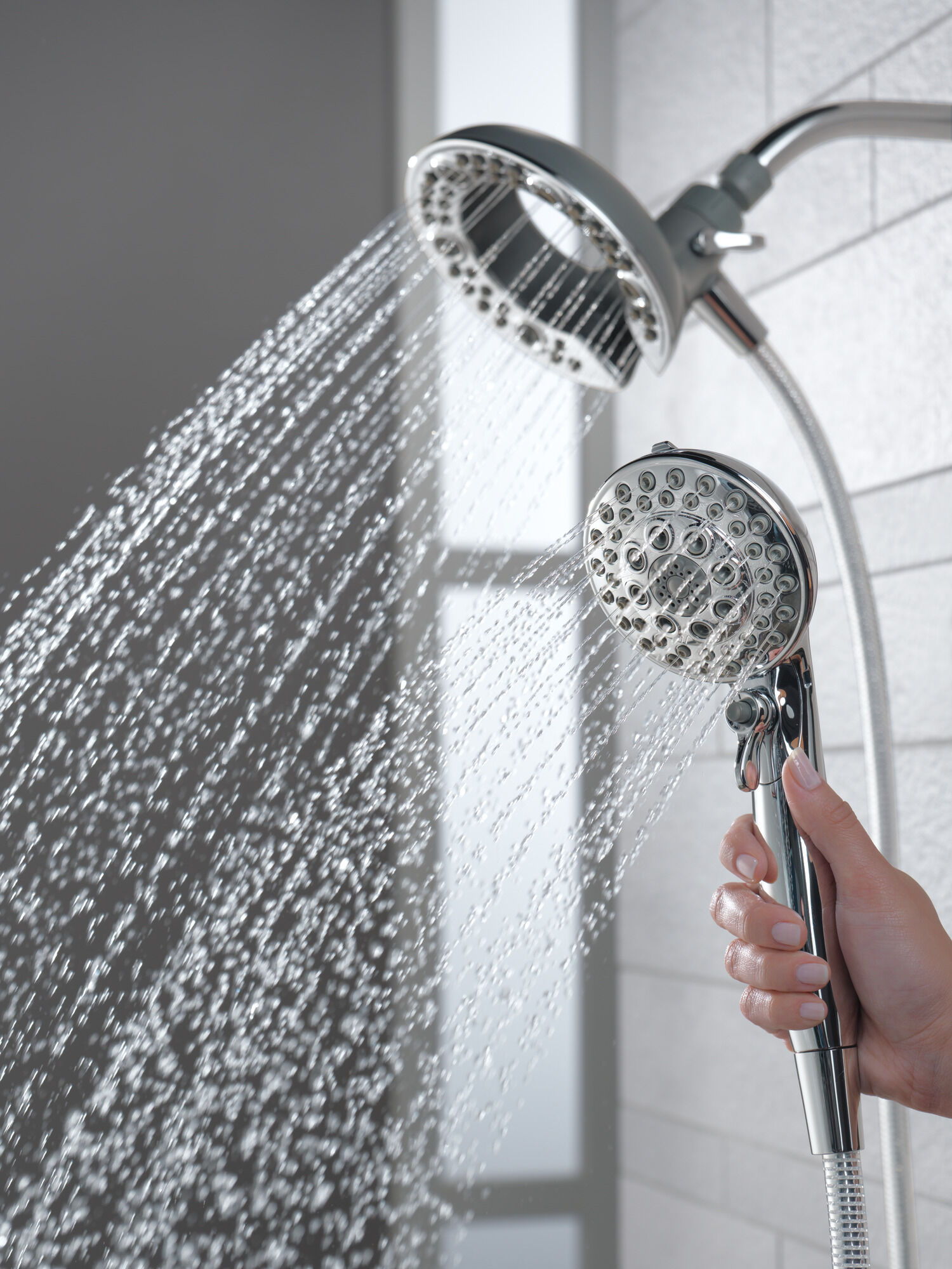 75595CRB In2ition® Душ 2 в 1 с 5 настройками Delta Faucet DELTA Венецианская бронза - Вид №5