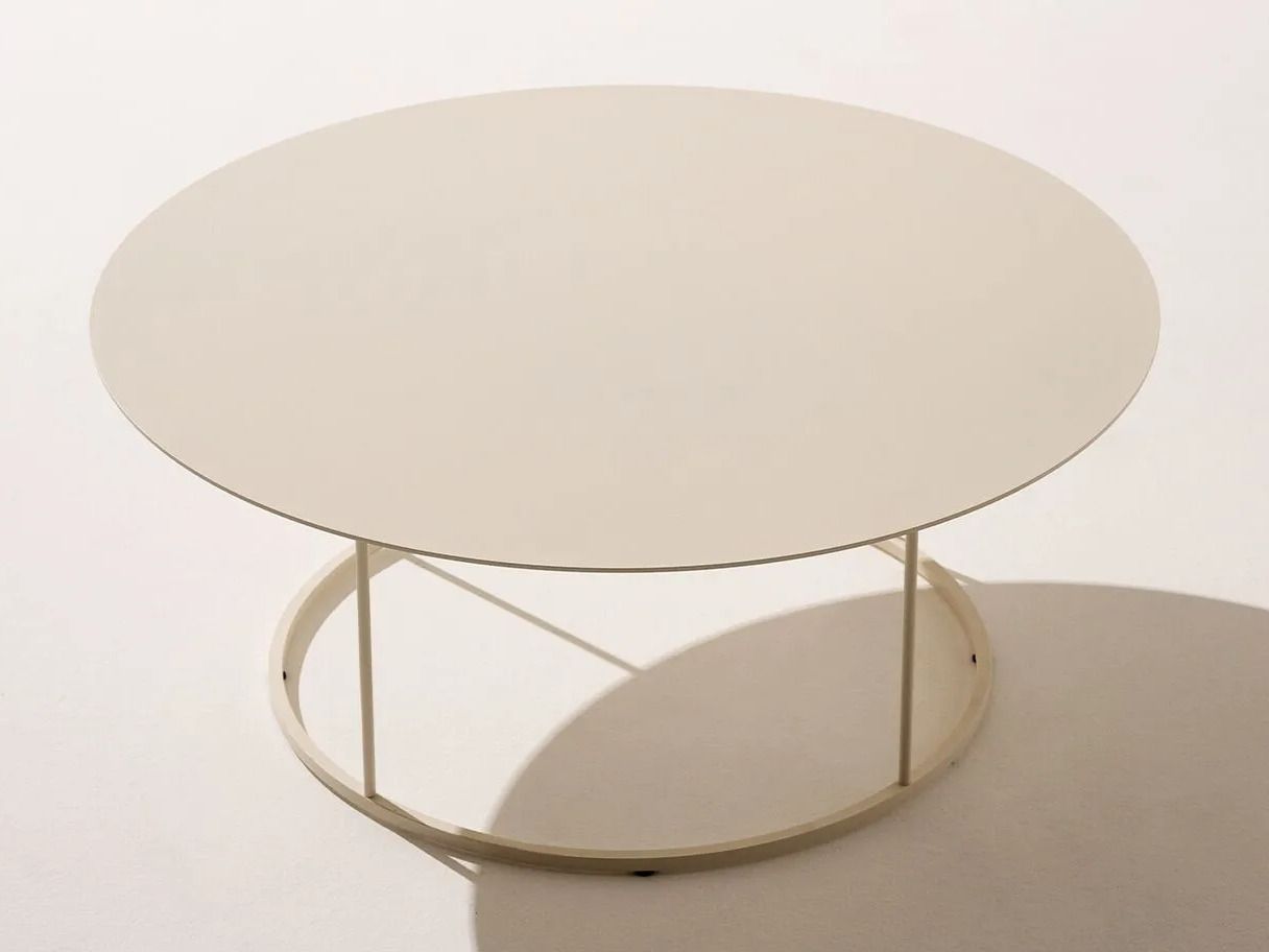 Алюминиевый круглый низкий садовый журнальный столик RODA Zefiro ARCH-00018336